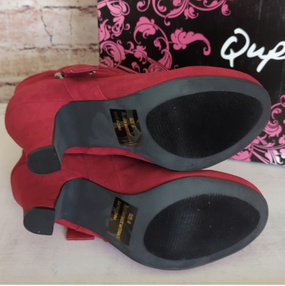 QUPID RED SUEDE PU WOMEN'S BOOTIES - Picture 2 of 8